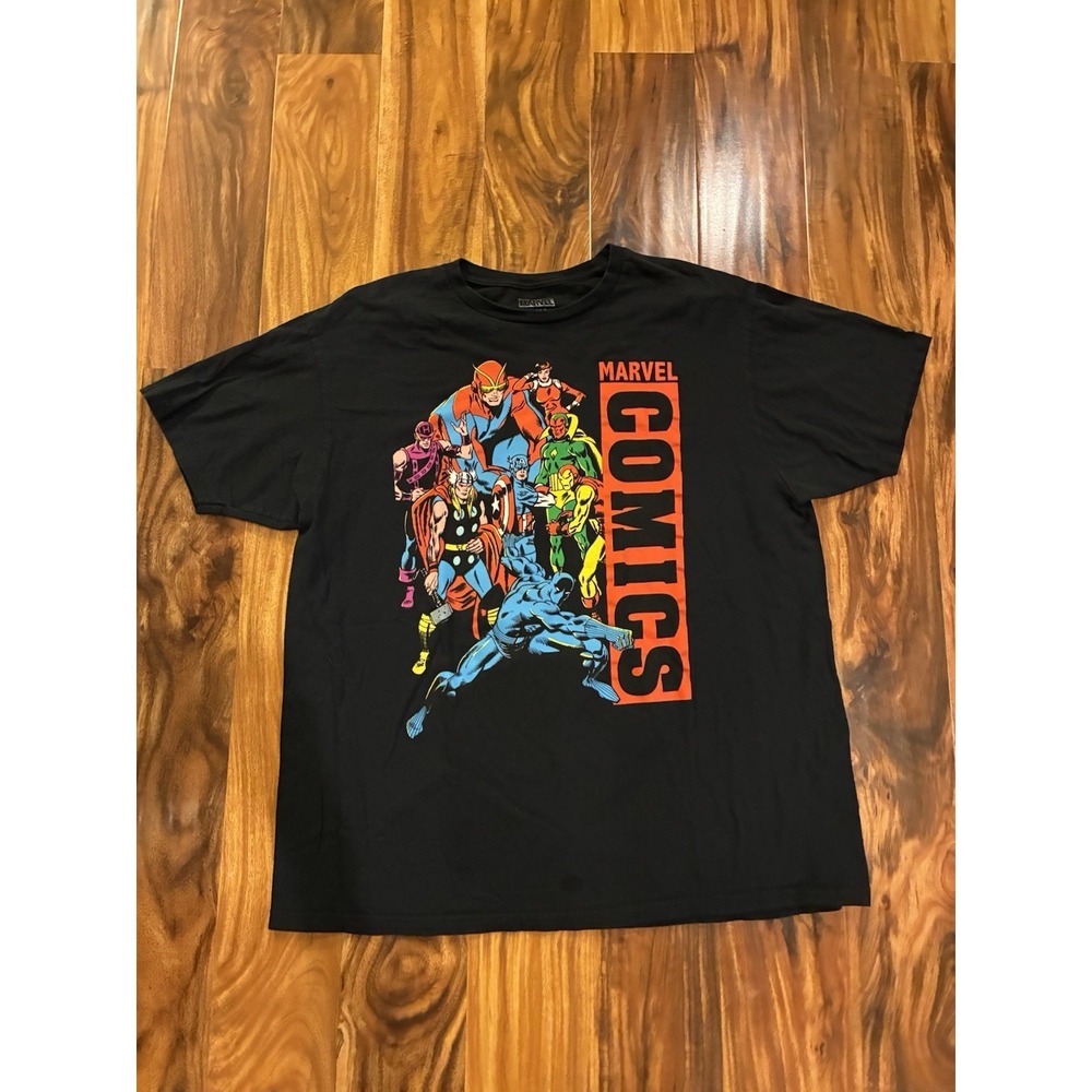 Vintage Marvel Comics Graphic T-Shirt | Retro Avengers Superheroes Black Tee
